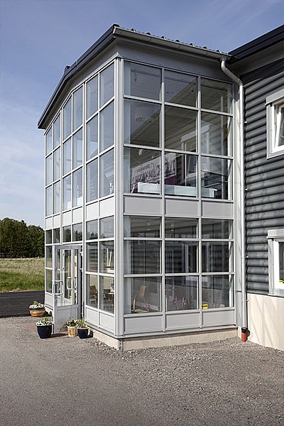 borga_steel_buildings_commercial_caseMK_1